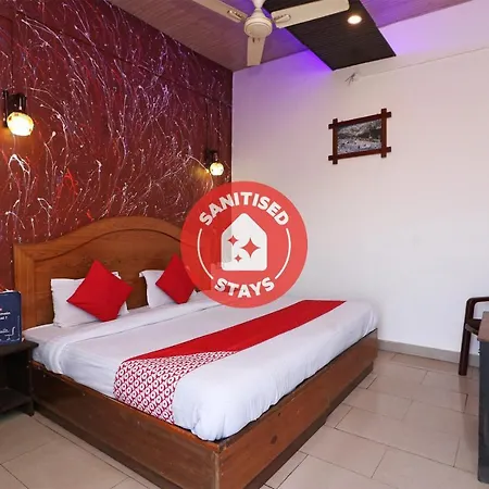 Hôtel Oyo Mum2165 Golden Star